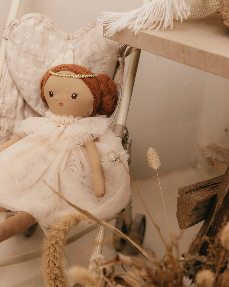 
                  
                    Laden Sie das Bild in den Galerie-Viewer, Puppenwagen - Little Daisy
                  
                
